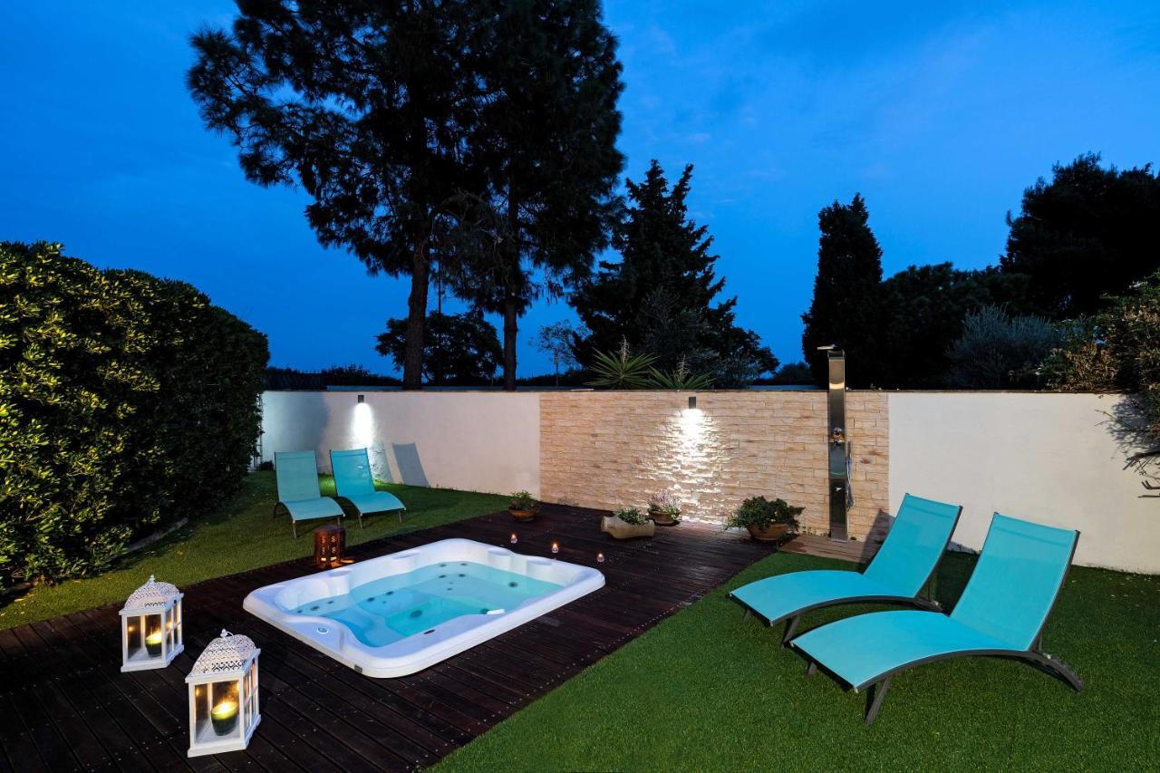 Villa Lina Pula Exterior photo